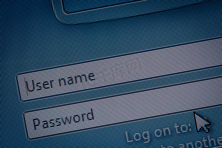 在计算机屏幕和鼠标 pointe 上登录用户名和密码