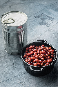 日本罐头食品配料，甜红豆，灰色背景