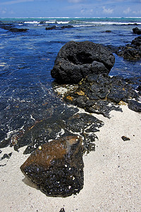 毛里求斯岛摄影照片_毛里求斯岛的岩石和石头
