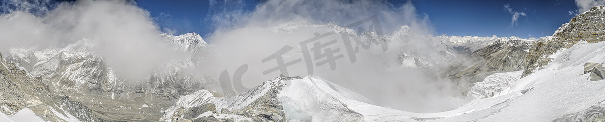 美陈摄影照片_Kangchenjunga