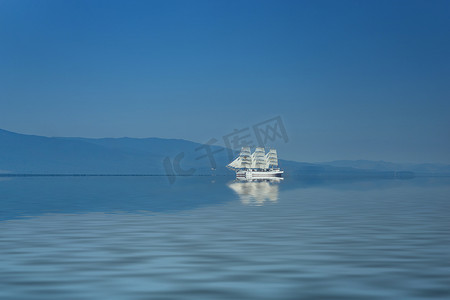 帆船壁纸摄影照片_反对海风景的白色帆船希望
