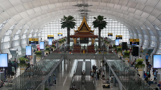 泰国曼谷 — 2019年7月16日：机场东方结构。