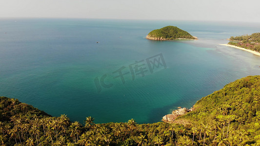 空中寄生虫视图小Koh Ma海岛， Ko Phangan泰国。