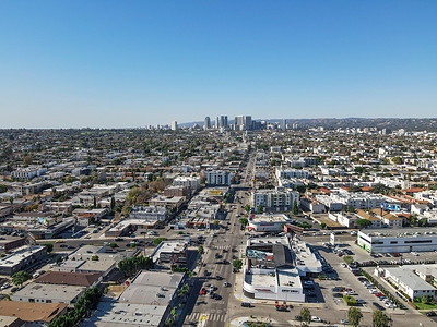中城摄影照片_洛杉矶市中心中城社区上空的鸟瞰图