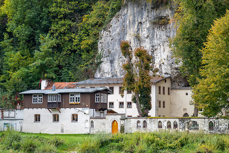 方济各会修道院 - 德国巴伐利亚凯尔海姆附近的修道院 Klösterl