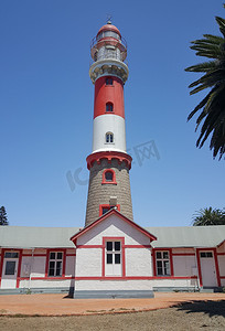 沿海城市斯瓦科普蒙德的灯塔