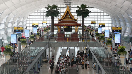 2019全新摄影照片_泰国曼谷 — 2019年7月16日：机场东方结构。