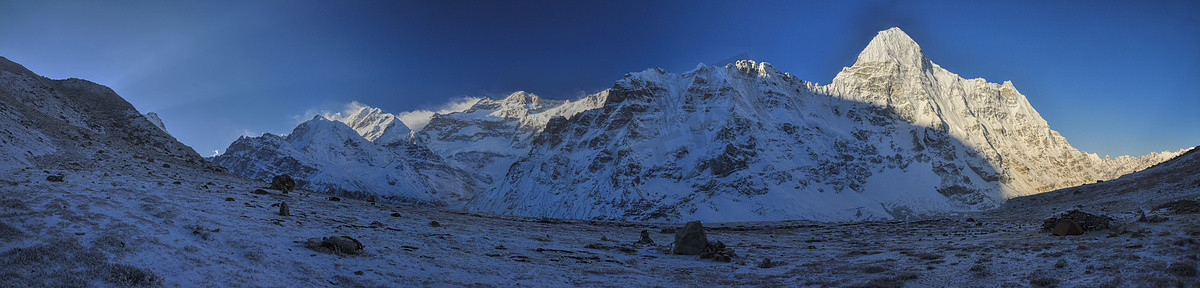 美陈摄影照片_Kangchenjunga