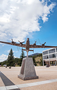 科罗拉多州美国空军学院的飞机雕塑