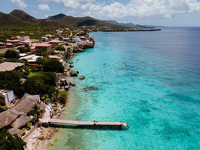 加勒比海的 Playa Kalki 库拉索岛热带岛屿，从空中俯瞰库拉索岛加勒比荷属安的列斯群岛西侧的 Playa Kalki 海滩
