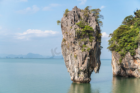 泰国攀牙湾的詹姆斯邦德岛