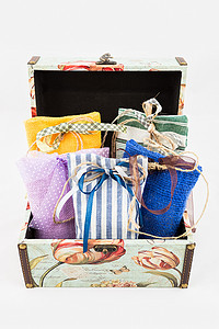带装饰性纺织袋的礼品盒