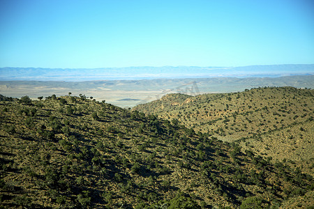 山地助力车摄影照片_非洲山谷 摩洛哥 阿特拉斯 干燥的山地
