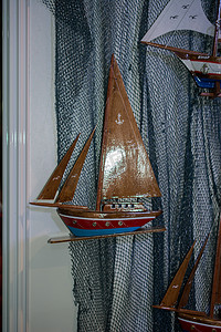 迷你尺寸小七彩模型帆船