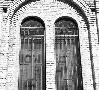 意大利欧洲大理石和玫瑰窗 w 的古董建筑