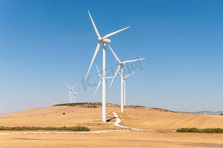 风车发电摄影照片_用于发电的风车