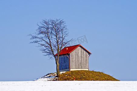 雪中​​的小屋