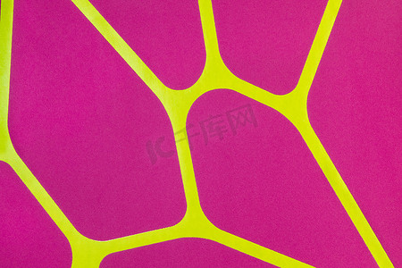 规则的几何织物纹理黄色和紫色背景，布料图案