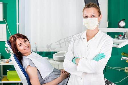 牙医微笑的女人