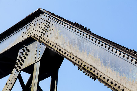 铁路钢桥螺旋夹具强度高