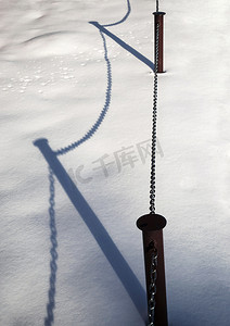 雪篱笆的影子链