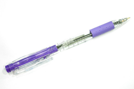 紫色笔。