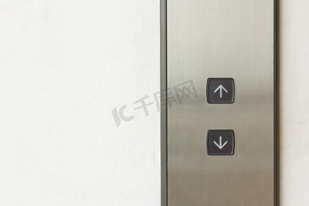 电梯按钮上下方向