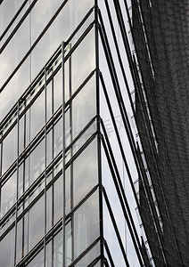 现代建筑玻璃角立面摘要