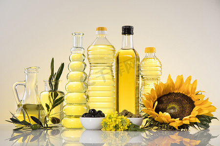 油菜摄影照片_食用油、橄榄油、油菜、瓶装向日葵花