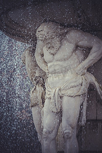 赫拉克勒斯，马德里阿兰胡埃斯宫的装饰喷泉