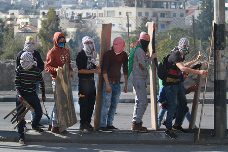 字魂力量存黑体摄影照片_巴勒斯坦 - 以色列 - 冲突 - 葬礼