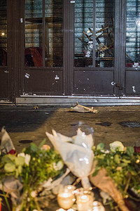 悼念摄影照片_巴黎 - 受害者悼念