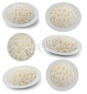 蒸熟的米饭摄影照片_白色背景中白盘中的一组煮熟的米饭