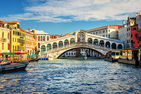大运河和里亚托桥，威尼斯，意大利