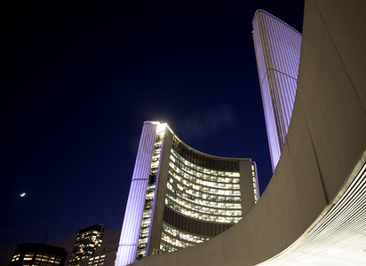 加拿大夜景摄影照片_市政厅多伦多夜景照片