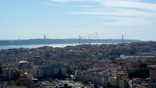 拜月摄影照片_俯瞰葡萄牙首都里斯本