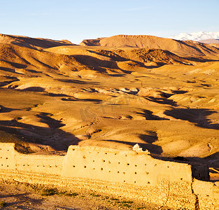 vi墙摄影照片_摩洛哥的非洲山，旧建筑和历史 vi