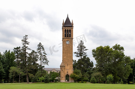 爱荷华州立大学钟楼钟楼