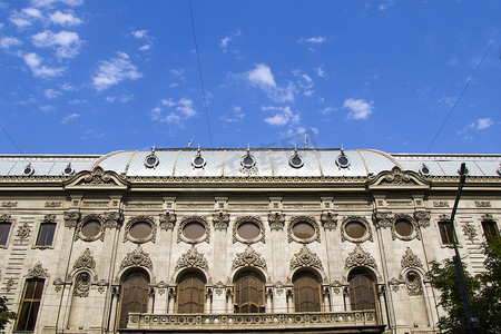 市中心和老城区的老建筑 Rustaveli 剧院