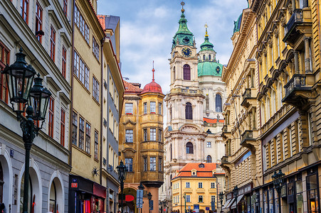 捷克共和国布拉格市中心的历史巴洛克式建筑