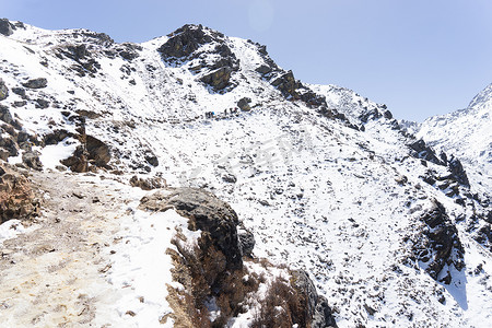 夏天雪山摄影照片_雪山峰顶在尼泊尔喜马拉雅山