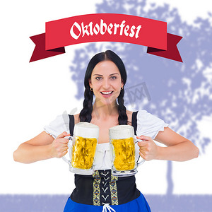 啤酒节文化摄影照片_漂亮的慕尼黑啤酒节女孩拿着啤酒杯的合成图像