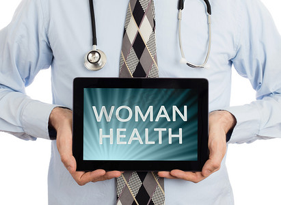 医生拿着平板电脑-女性健康