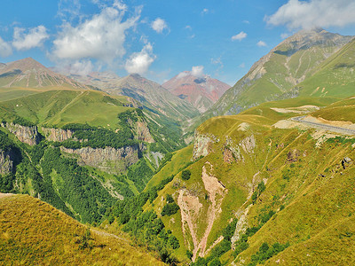 高加索山脉和格鲁吉亚军事之路