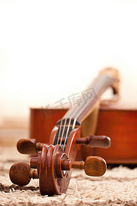 大提琴摄影照片_古典大提琴