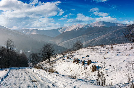 雪域山区乡村公路