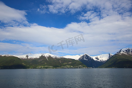 挪威松恩峡湾的景色