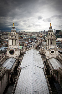 从圣保罗大教堂看伦敦