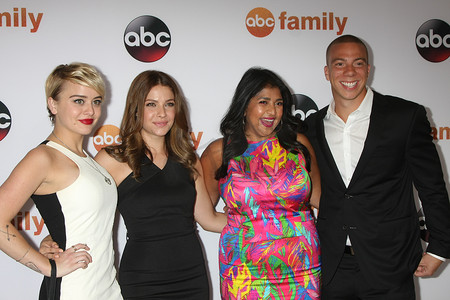 Jordan Hinson、Paige Spara、Punam Patel、Murray 在 ABC TCA 2015 年夏季新闻巡回派对上，加利福尼亚州比佛利山庄贝弗利希尔顿酒店 08-04-15/ImageCollect