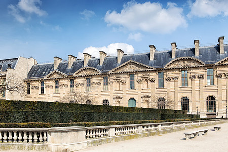 法国巴黎卢浮宫博物馆（Musee du Louvre）外景